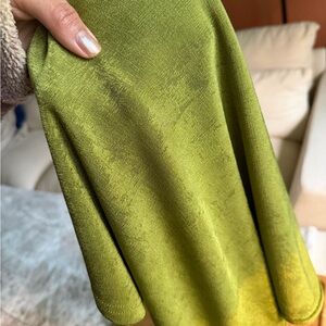 💚 Chartreuse Maxi Skirt